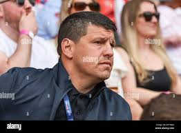 Semi matt hi-res stock photography and images