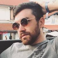 50+ profils pour “Fray”