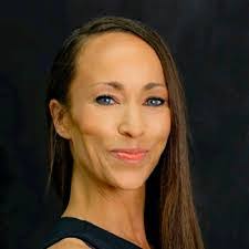 Lacey Richmond's Instagram, Twitter & Facebook