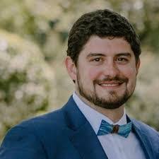 Kimberly Clevenger's Instagram, Twitter & Facebook