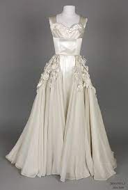 Christian Dior Vintage Wedding Dresses Vintage1950sdresseswedding Beautiful Dresses Wedding Gowns Vintage Wedding Dress Trends