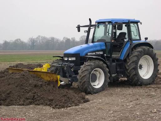 New Holland TM150 Tractor