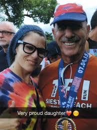 Lazy Flamingo Half Marathon takes strides to help address mental health and  addiction