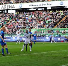 Thousands of new high quality images are added every day. Fussball Bundesliga Guerreros Flaschenwurf Hsv Versinkt Im Chaos Welt