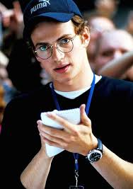 Hayden christensen's acting and george lucas's writing as anakin and for anakin was wonderful in aotc, and even greater in rots. Can Anyone Identify These Glasses On Hayden Christensen Portraying Stephen Glass In Shattered Glass Styleforum