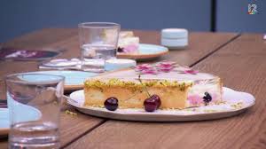 חומר הלימוד כולל, מלבד התנסות מעשית, גם הרצאות בתחומים סובבים כמו טכנולוגיות מזון וחומרי גלם. ×'×™×™×§ ××•×£ ×™×©×¨××œ ×¡×•×'×œ×ª ×ž×ž×ª×™×§×•×ª ×™×ª×¨