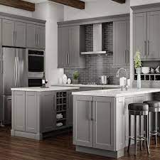 Whether you're a diyer updating your kitchen or a pro building a kitchen in a new home, lowe's has the kitchen cabinets you need to bring style and storage to your space. Pin By Dawnie Bush On Kitchen Grey Shaker Kitchen Grey Kitchen Cabinets Kitchen Cabinets Pictures