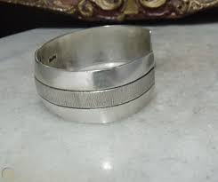 Contact us for a quote! Vintage Sterling Silver Native American Heavy Unsex Bracelet By Lowell Draper 1864409361