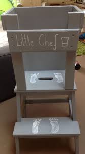 Ikea Hocker In Kleinkindhocker Fur Die Kuche Umgebaut Kleinkind Bauprojekt Holzarbeiten Diy Enfant Projets De Bricolage Et Loisirs Creatifs Des Gamins