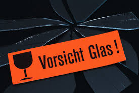 Aufkleber vorsicht glas! mit piktogram daten format: 27 Best Vorsicht Glas Images Stock Photos Vectors Adobe Stock