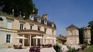 Nestling In The Bordeaux Vineyard Region La Maison D Estournel Is A Country Home Where The Living Is E In 2020 Bordeaux Vineyards Country House Free Standing Bath Tub