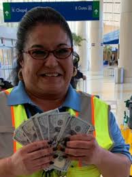 San Antonio airport janitor gets $1,000 surprise for kindness