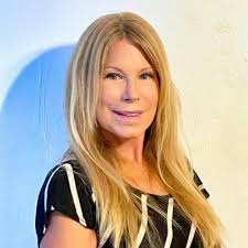 Melissa Bill, host of The Business Roundup (@MelissaABill)