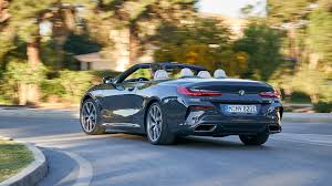 Both the convertibles have a roof that can open and close in 15 seconds flat. Bmw 8 Series Convertible 2019 M850i Price Mileage Reviews Specification Gallery Overdrive