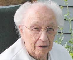 Cora Watt's Instagram, Twitter & Facebook