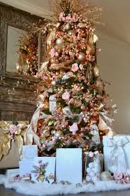 And put a couple of snowmen as christmas tree decorations. 69 Unique Christmas Tree Decorating Ideas And Pictures 2020