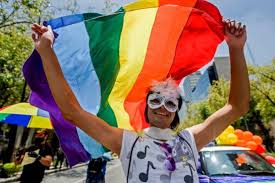 A través de las redes sociales de la marcha del orgullo lgbt en cdmx, se dio a conocer que la edición 2021 de la marcha del orgullo se realizará el sábado 26 de junio de 2021 e iniciará a las 12:00 horas. Marcha Lgbt Cuando Y Como Sera La Marcha Del Orgullo Lgbt En La Cdmx Este Ano Sociedad W Radio Mexico