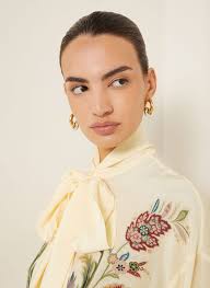 ETRO Chemisier en soie avec col lavallière en jaune clair/ vert clair/ rose