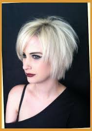 40 Best Short Razor Haircuts Best Haircut Style For Men Women And Kids Trending In 2021 Razored Haircuts Choppy Bob Hairstyles Short Razor Haircuts