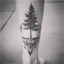 Geometric Tree Tattoo 1 Jpg 635 637 Geometric Tattoo Geometric Trees Geometric Tattoo Design