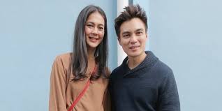Biografi Paula Verhoeven Agama Tulisan