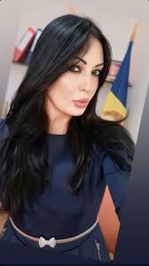 Simona Simionescu Dinu (@simonasimionescudinu) • Facebook