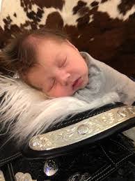 Lee Leverette's Instagram, Twitter & Facebook