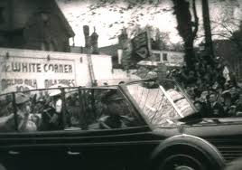 Queen and John, Toronto, 1994