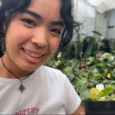 Mia Crowder's Instagram, Twitter & Facebook