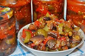 икра из баклажанов на зиму без стерилизации через мясорубку Idealnaya Ovoshnaya Zakuska V Zagotovkah Sovetuem Ispolzovat Rafinirovannoe Podsolnechnoe Maslo Tak Kak S Nerafinirovannym Sushe Eda Kulinariya Salat Iz Ogurcov