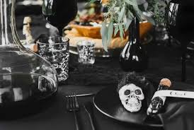 Holiday or season dinner party themes are the easiest to pull off. Chic Black Halloween Dinner Party Table Setting Ideas With Photos