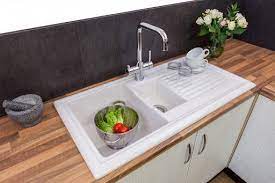 Cream ceramic kitchen sinks uker rules card. Reginox Traditional White Ceramic 1 5 Bowl Kitchen Sink Wastes In