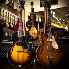 Vintage Epiphone All Day Now Up To 15 Off Score Vintange Epiphone Casino Sorrento Sunburst 1960s Sale Epiphone Guitar Electric Guitar And Amp