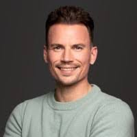 Adam Opalka's Instagram, Twitter & Facebook