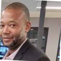 Maurice Bennett's Instagram, Twitter & Facebook