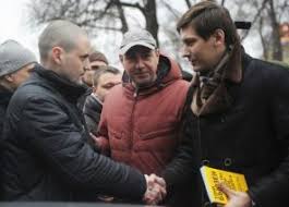 Бывшего депутата госдумы дмитрия гудкова задержали до суда в статусе подозреваемого, сообщил адвокат. Biografiya Dmitriya Gudkova Vikipediya Svobodnaya Pressa Gudkov Biografiya Gudkov Novosti Dohody Dmitriya Gudkova Lichnaya Zhizn Dmitriya Gudkova Karera Dmitriya Gudkova Gudkov Novosti Svobodnaya Pressa
