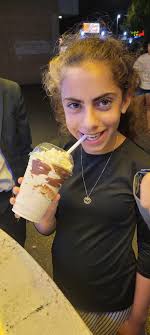 Kosher frozen dairy treats at Dairy Star