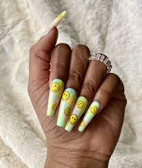 Tie Dye Smiley Face Press On Fake Nails Etsy Tie Dye Nails Retro Nails Fake Nails