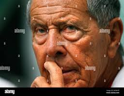 David leadbetter golf coach hi-res stock photography and images