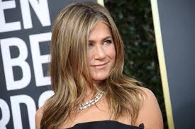 Jennifer aniston has taken to instagram with a surprising party photo.the friends actress posted a fun snapshot in her. Golden Globes 2020 Jennifer Aniston Brad Pitt Seen On Red Carpet