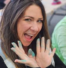 Apologies for this video, honestly 😆. I'm so tired and quite emotionally  drained today, I'm heading home for a quick power nap so I thought I'd show  yas around before I head