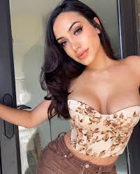 Maria Elizondo (@_maria_elizondo) • Instagram photos and videos