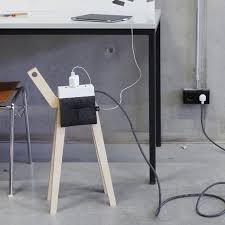 Ausgefallene Kabelhilfe Kabel Verstecken Kabel Mehrfachsteckdose