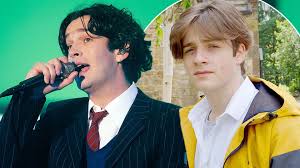 Denise chats about the guilt she had as a mother when she found out about his struggles with drugs. The 1975 S Matthew Healy S Brother Has Joined The Cast Of Emmerdale Entertainment Heat