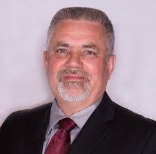 Stephen Leishman's Instagram, Twitter & Facebook