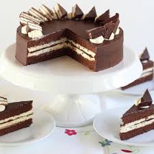 Schoko Bon Torte Ostertorte Mit Schoko Nuss Biskuit Und Haselnuss Creme Oster Projekt 2018 Auf Youtube Kuchen Und Torten Lebensmittel Essen Kreatives Essen