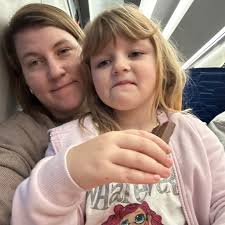 What are some good wireless security cameras for gardening tools in Lincoln  park?