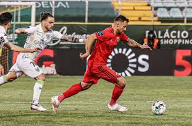Born 22 february 1992) is a swiss professional footballer who plays for portuguese club benfica and the switzerland national team as. Haris Seferovic Bio Net Worth Age Married Wife Transfer Salary Contract Nationality Religion Family Height Career Parents Facts Wiki Gossip Gist