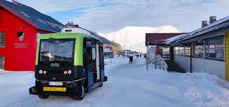 Up here in the high arctic, the 2,300 residents of longyearbyen share their home with polar bears and. First Ever Autonomous Vehicle Operates In Arctic Circle Easymile
