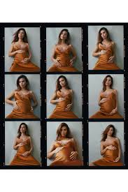Ford model emily ratajkowski is undeniably charming and beautiful. Emily Ratajkowski Is Pregnant Why She Doesn T Want To Reveal The Gender Of Her Baby Vogue